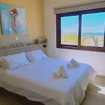 Chrystallia Villa *