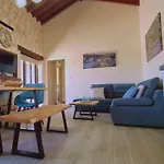 Chrystallia Villa