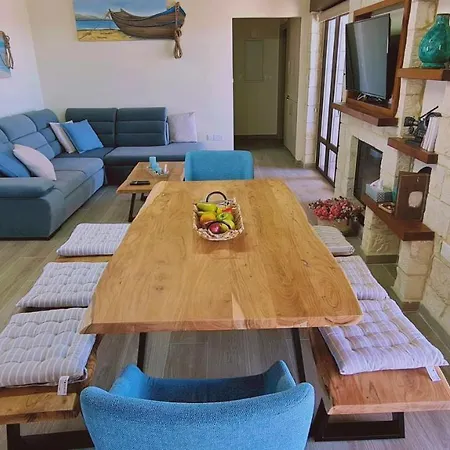 Chrystallia Villa Anaríta