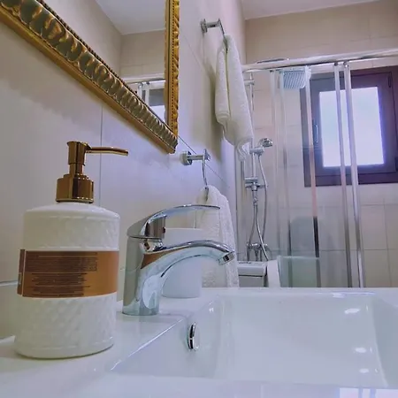 Chrystallia Anaríta