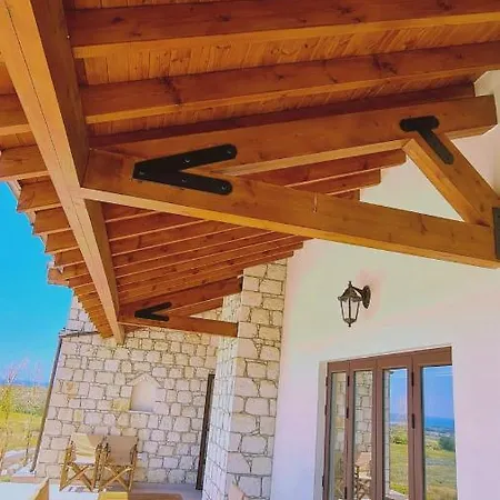 Chrystallia Anaríta