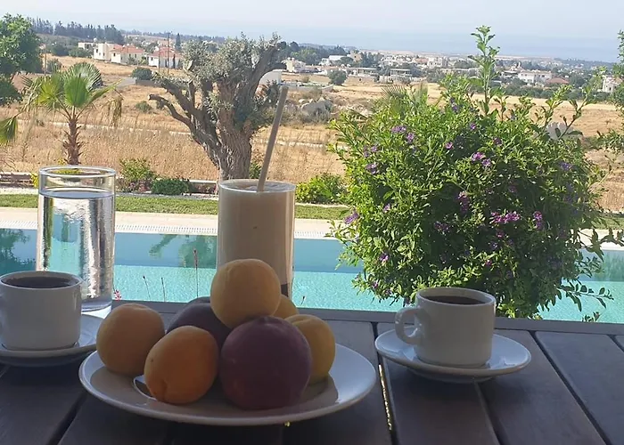 Chrystallia Vila Anarita